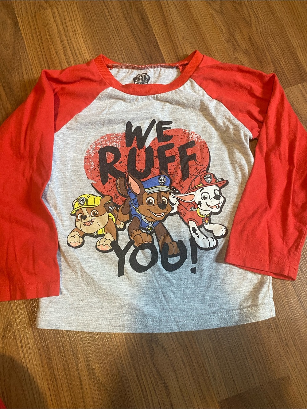 ✨8/$10. Paw Patrol Kids "We Ruff You!" Red Raglan Tee. Size 4T